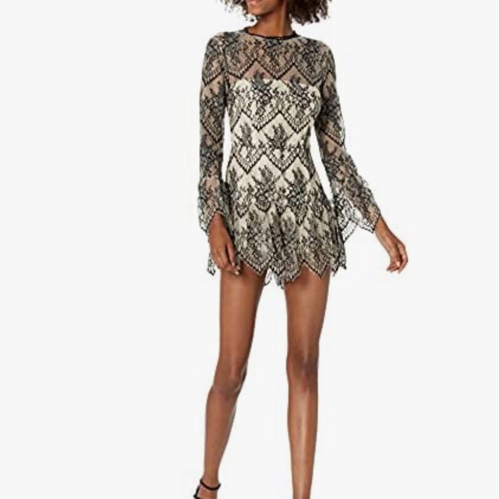 BB DAKOTA Mama's Lil Secret Lace Romper sz 8 NWT